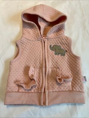 “Bundle 10/$13” Baby girl 0-3M Hooded Vest with Elephant Patch - Pink